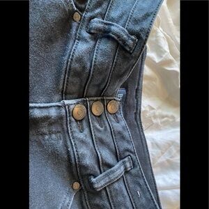 BLUE Spice denim shorts size 3